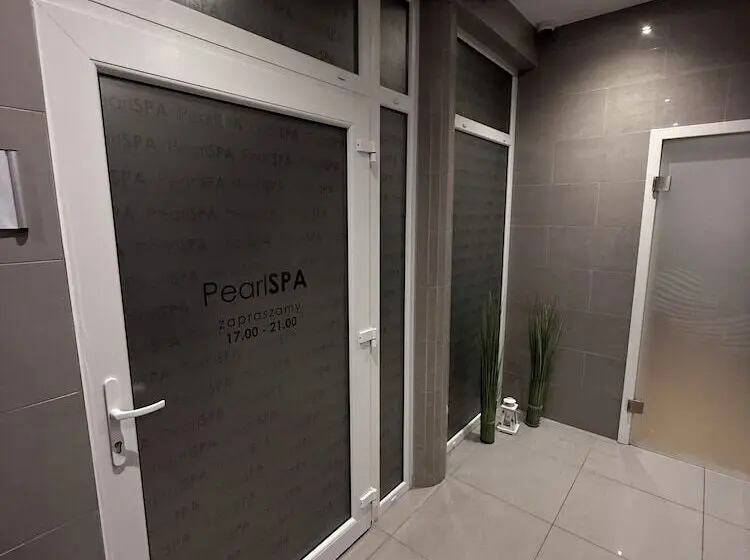 Holiday Home Resort & Spa