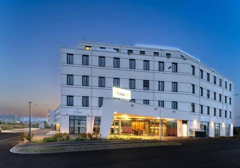 Hotelli Plaza Residence Wiener Neustadt