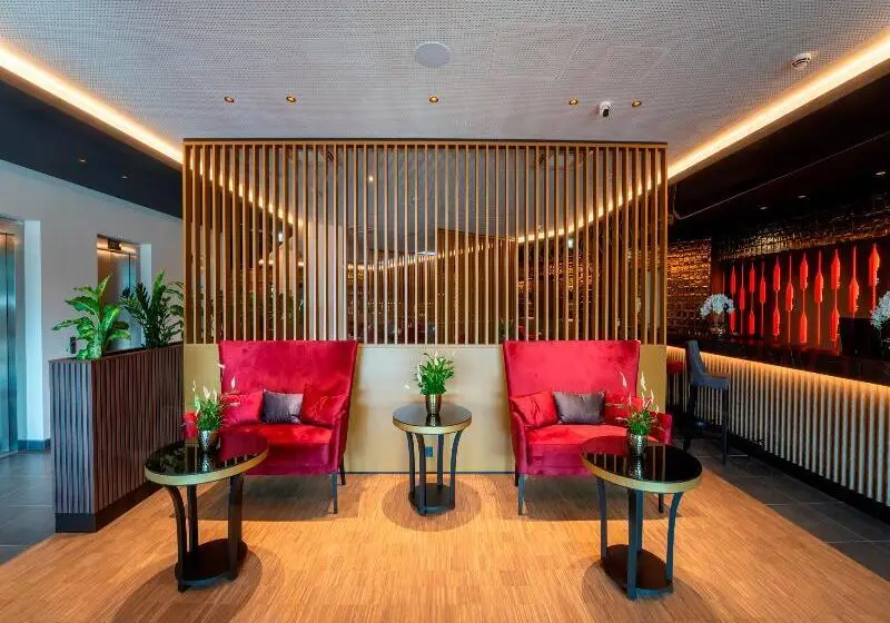 Hotelli Plaza Residence Wiener Neustadt