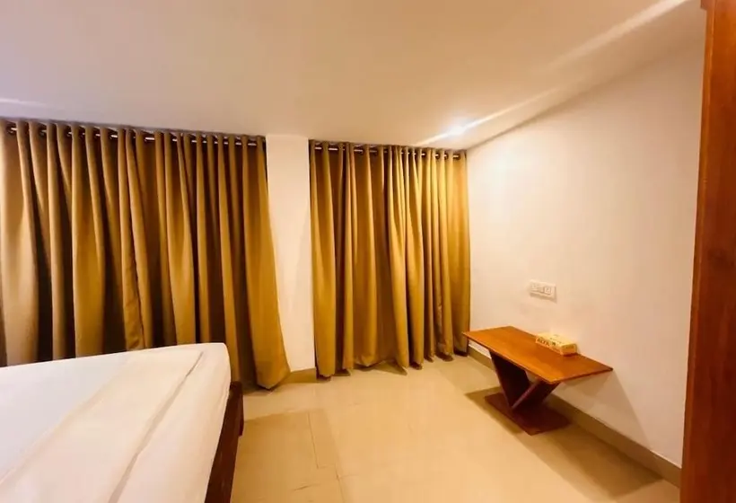 Hotell S Palace Regency