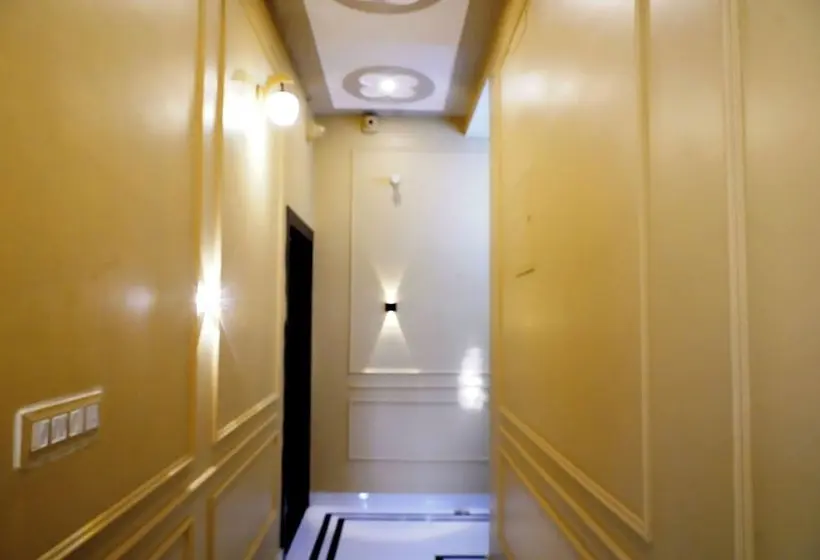 Hotelli The Sangha Residency