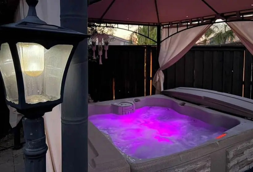 Near Temecula Wine Country! Socal Home W/ Hot Tub