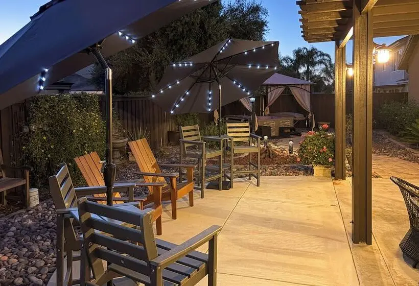 Near Temecula Wine Country! Socal Home W/ Hot Tub