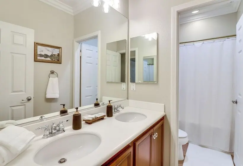 Near Temecula Wine Country! Socal Home W/ Hot Tub