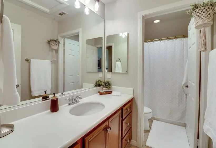 Near Temecula Wine Country! Socal Home W/ Hot Tub