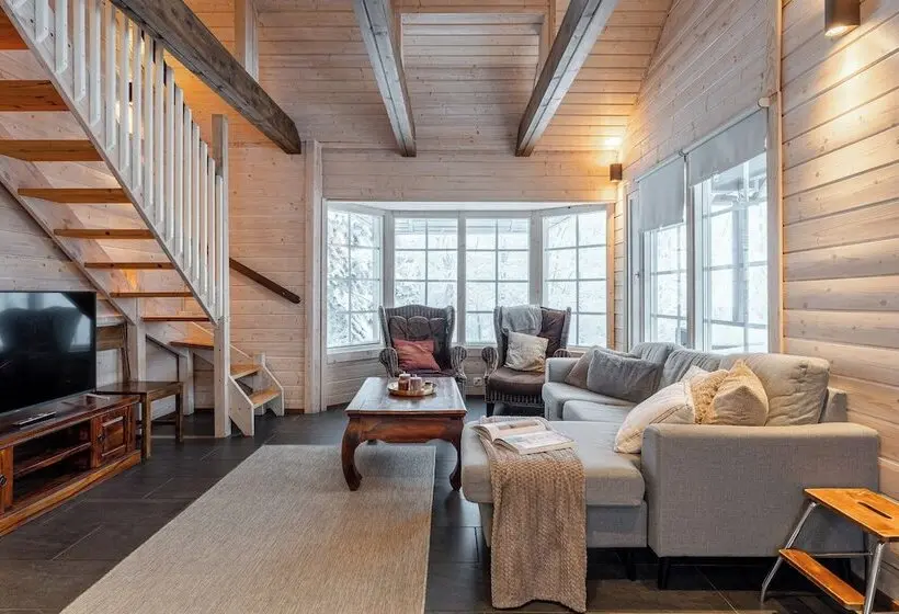 Cozy Cabin Retreat In Riihivuori