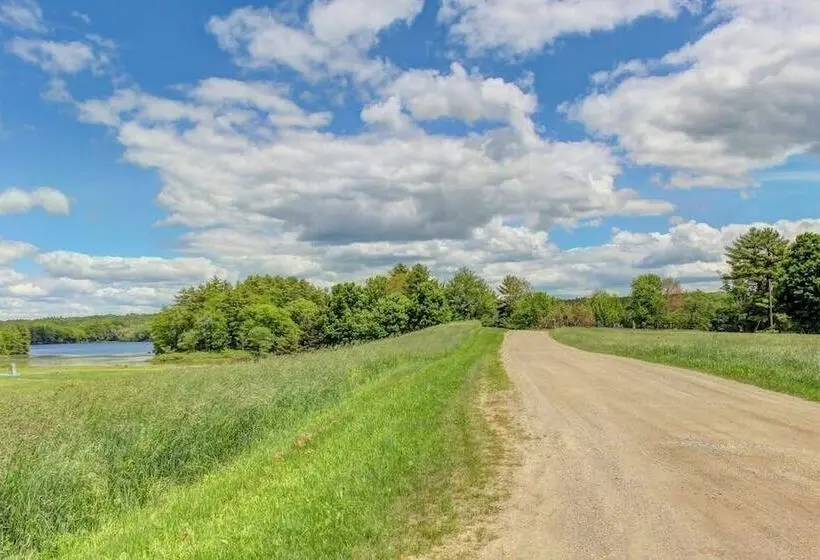 Newly Restored Waterfront Cottage With Private Dock, Fireplace, & Farm Dogs Ok
