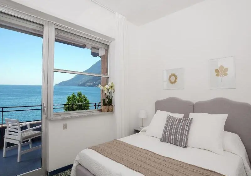 Hotelli Angelina Apartments
