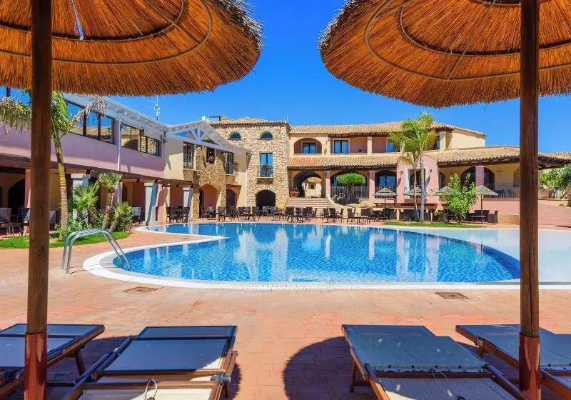Hotelli Valtur Sardegna Eos Costa Rei