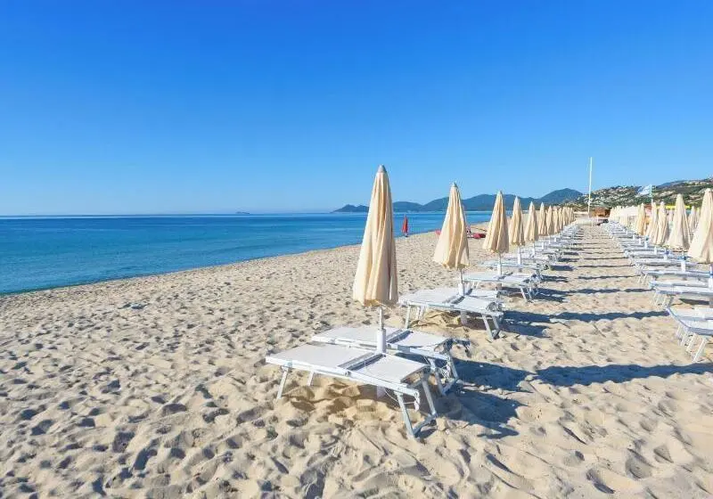 Hotelli Valtur Sardegna Eos Costa Rei