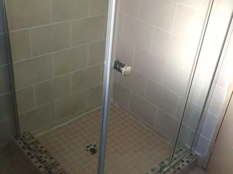 Rest Shade Bed And Breakfast