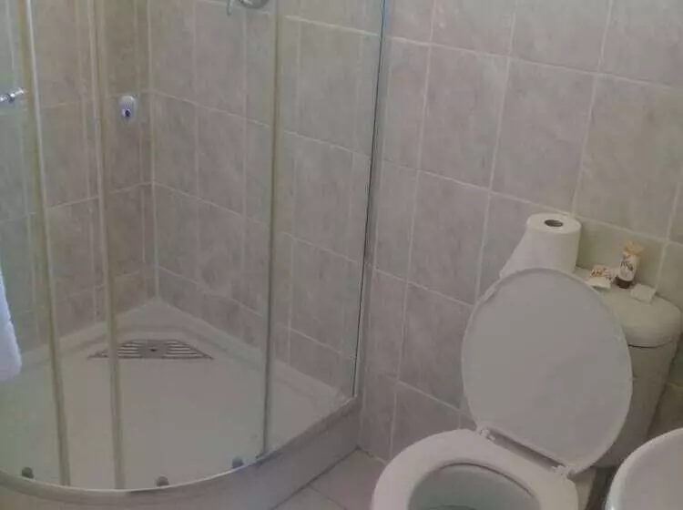 Rest Shade Bed And Breakfast