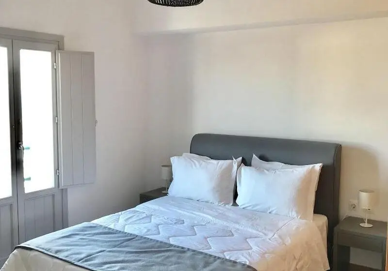 ホテル Ampelos Executive Houses