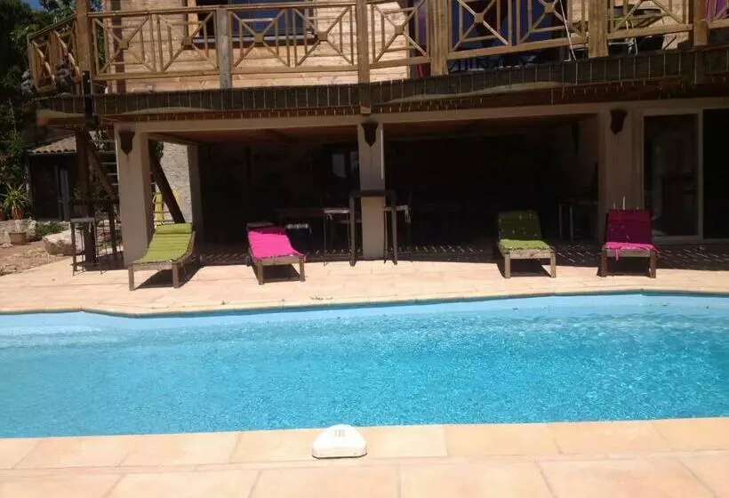 ベッドアンドブレックファースト Esprit D'ailleurs