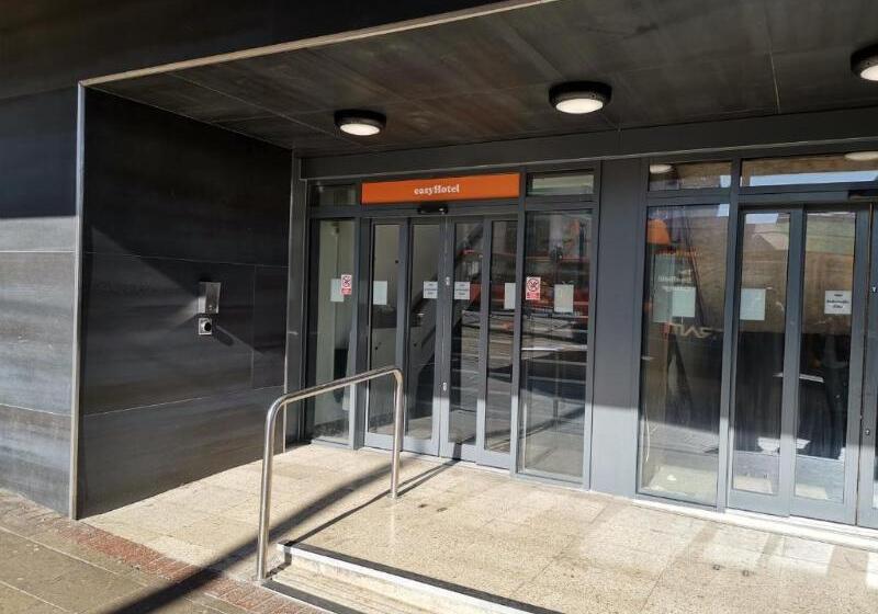 Easyhotel Sheffield