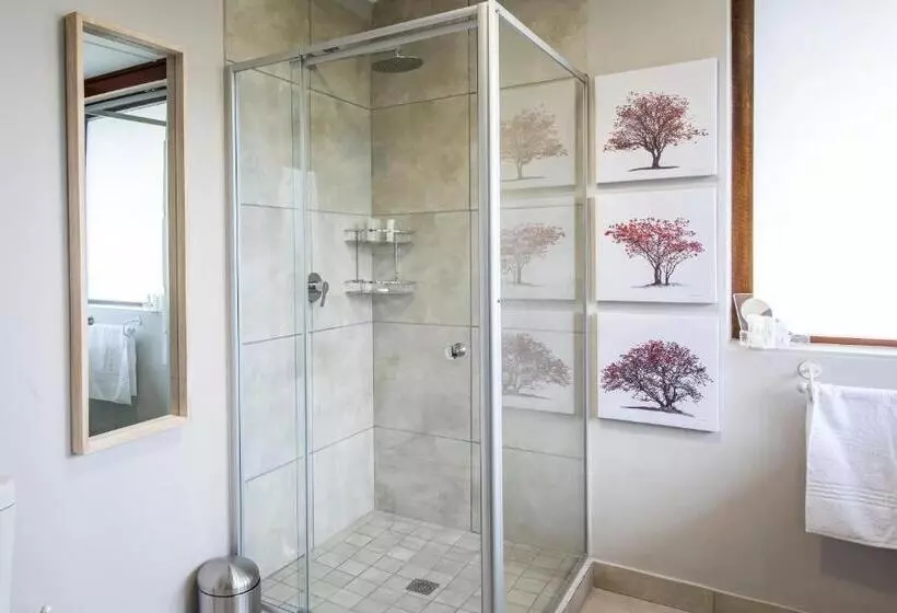 Aamiaismajoitus (B&B) Kambaku @ Sea