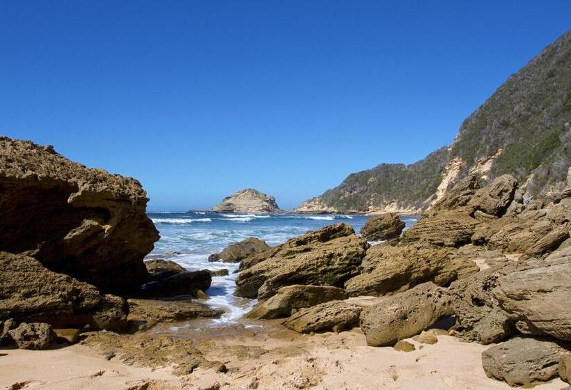 تختخواب و صبحانه Kambaku @ Sea