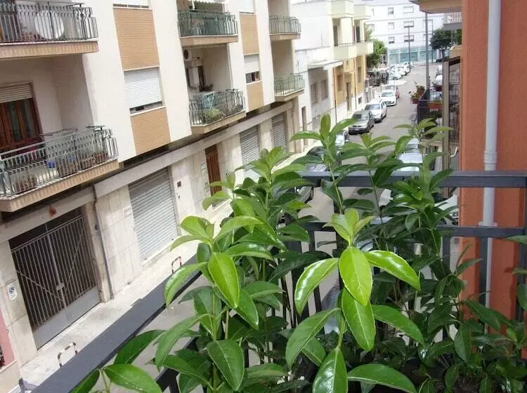 تختخواب و صبحانه La Fontanella