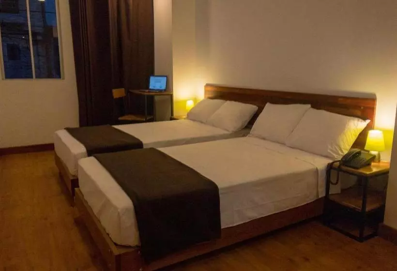 Central Bed & Breakfast