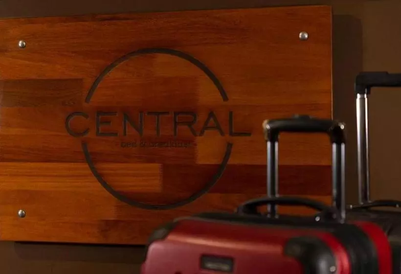 Central Bed & Breakfast