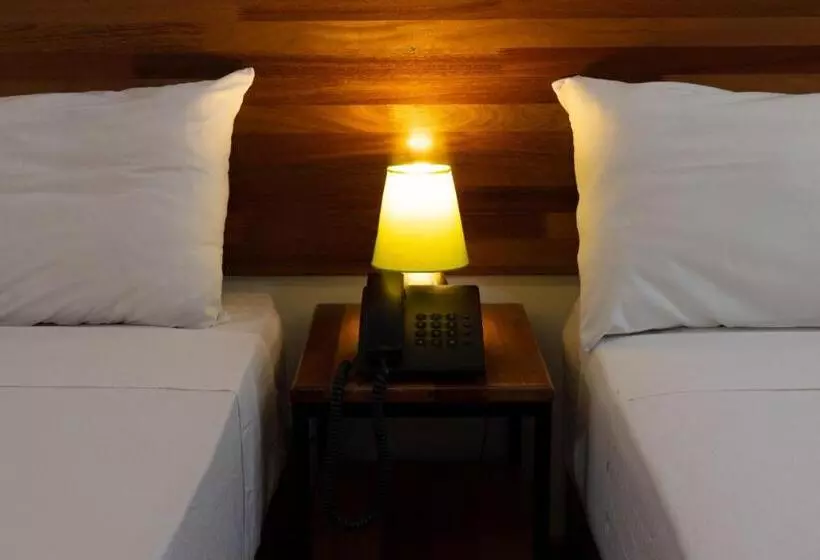 Central Bed & Breakfast