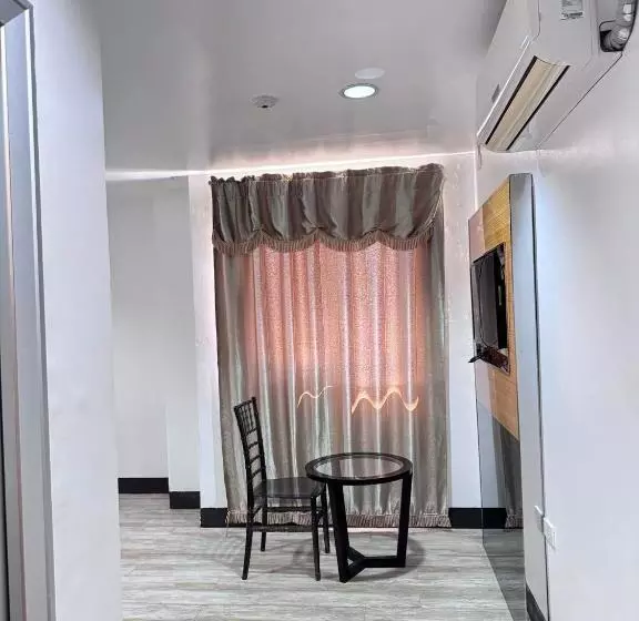 Jeamco Royal Hotel   Palawan