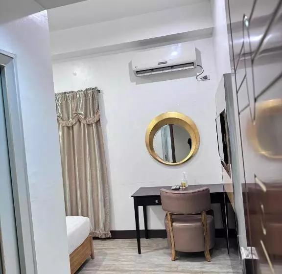 Jeamco Royal Hotel   Palawan
