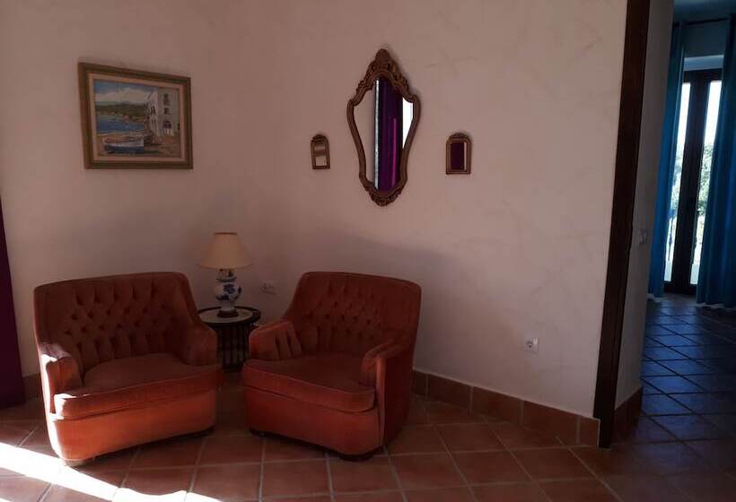 פנסיון Finca La Carnicera