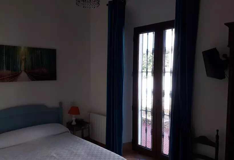 پانسیون Finca La Carnicera