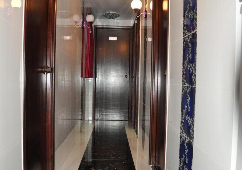 پانسیون Swiss Hostel