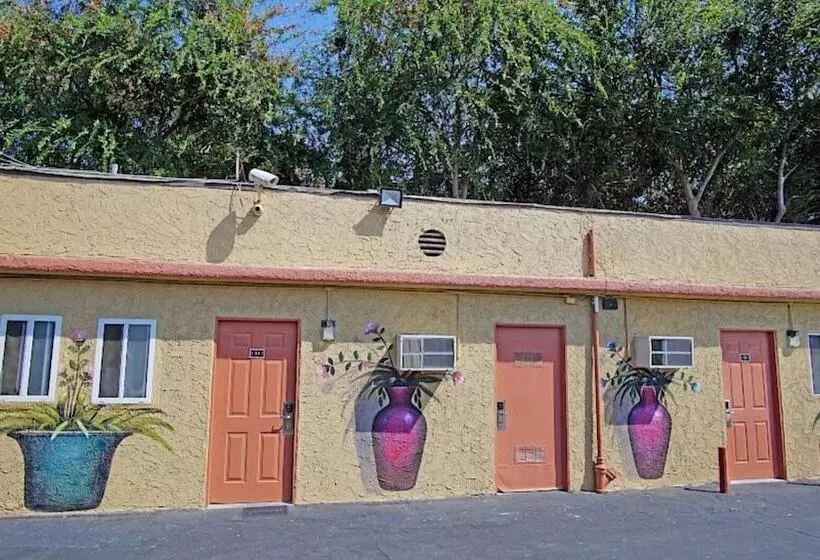 Griffith Park Motel   La Hollywood Area