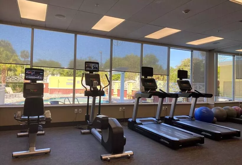 Hotelli Courtyard By Marriott Deland Historic Downtown