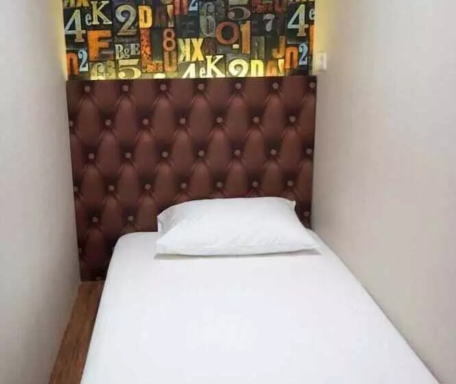 Hôtel Fixon Capsule