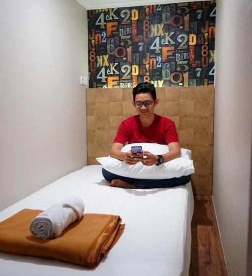 Szálloda Fixon Capsule