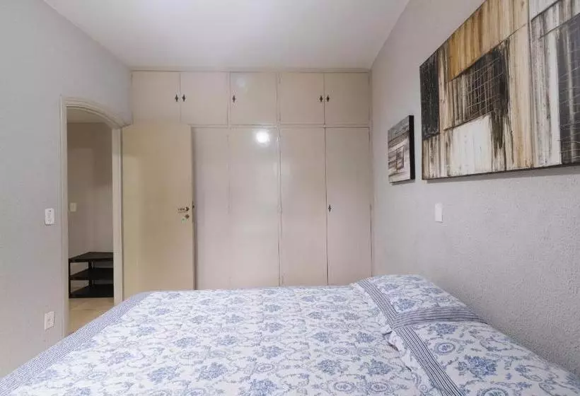 Hostel La Casa De Pedra