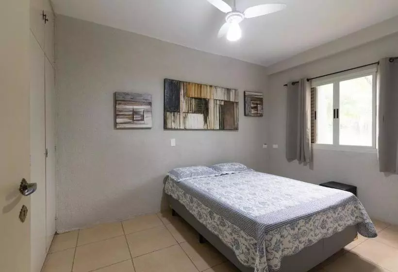 Hostel La Casa De Pedra