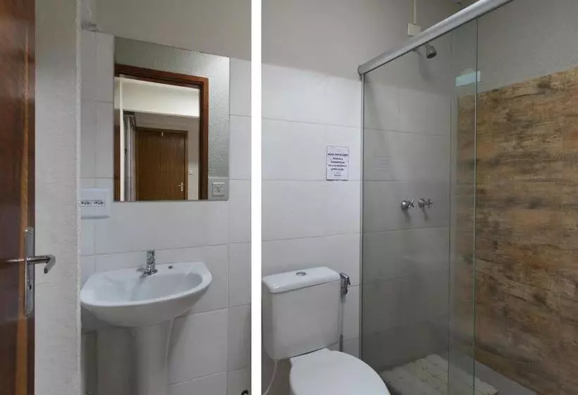 Hostel La Casa De Pedra