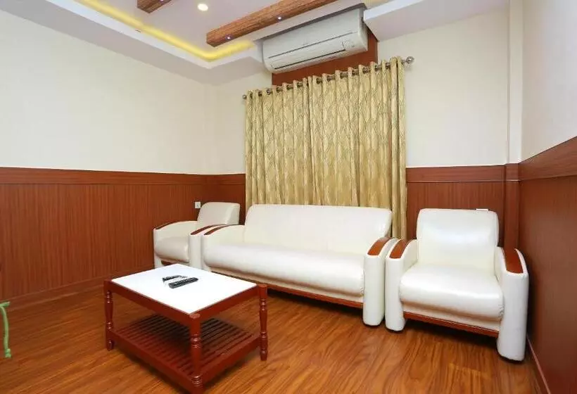 ホテル Capital O Kovilakam Residency
