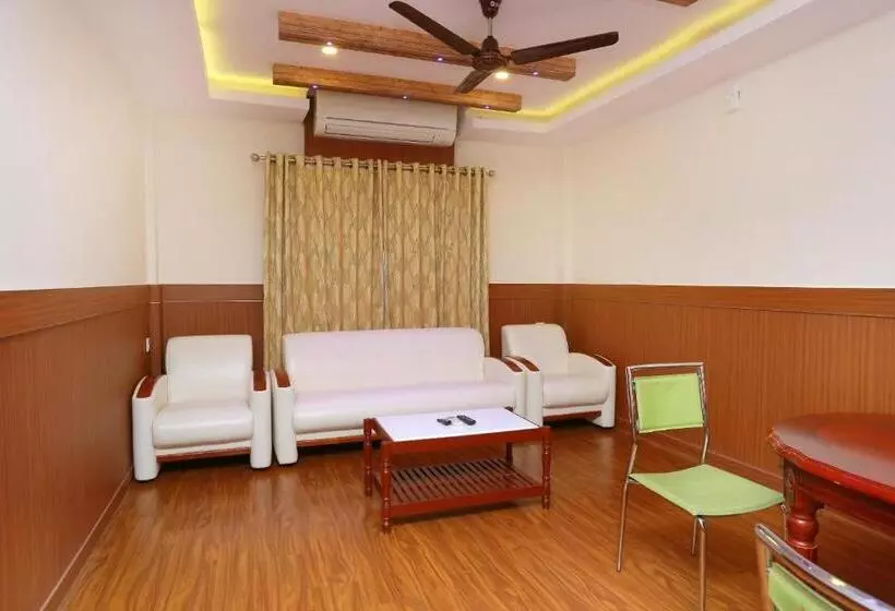 ホテル Capital O Kovilakam Residency