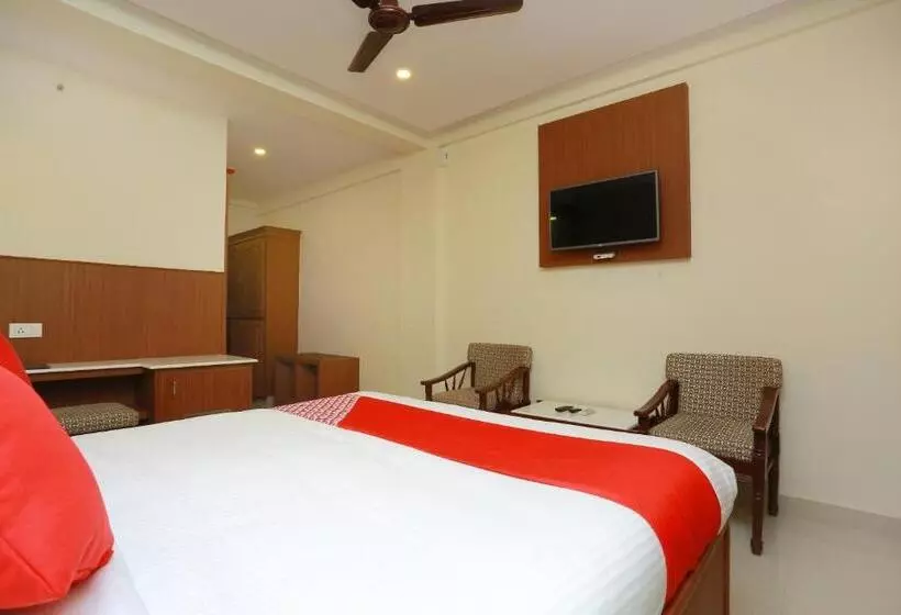ホテル Capital O Kovilakam Residency