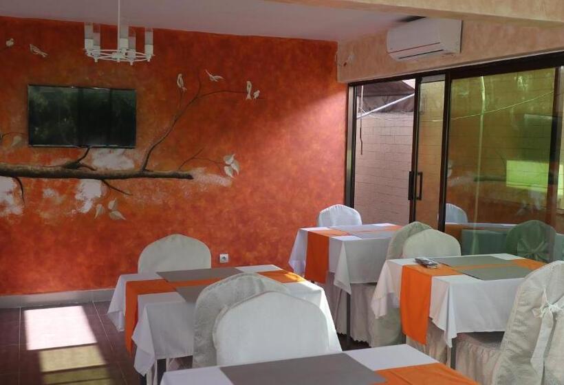 Residence Hotel Carmel Cocody