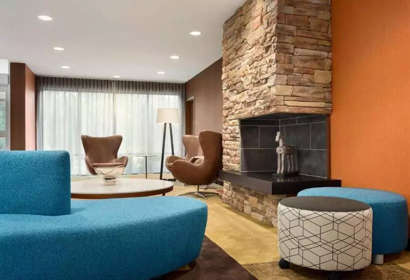 ホテル Fairfield Inn & Suites By Marriott Charlottesville Downtown/university Area
