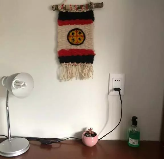 پانسیون Hostal Irma