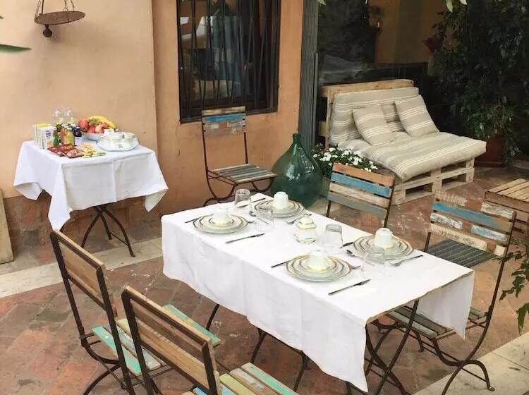 Aamiaismajoitus (B&B) Il Giardino Segreto