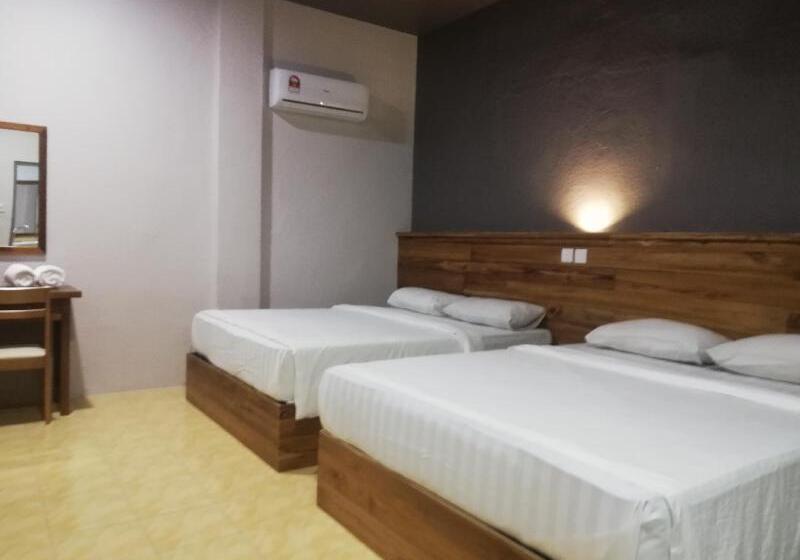 Hotell Room V @ Jalan Sultanah Near Bus Stop Batu Pahat