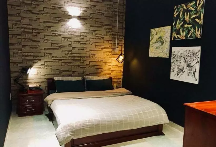 پانسیون 08 Homestay