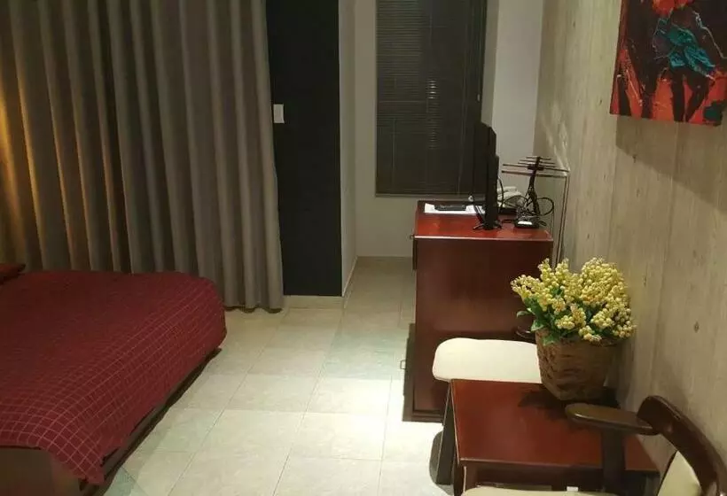 پانسیون 08 Homestay