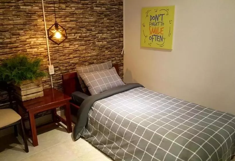 پانسیون 08 Homestay