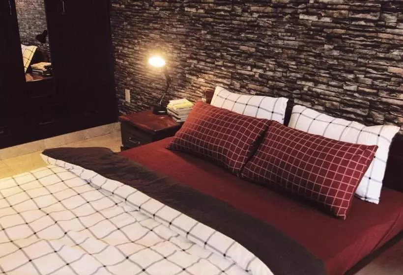 پانسیون 08 Homestay