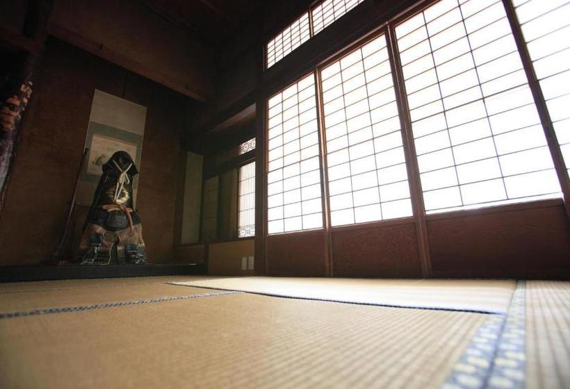 פנסיון In Bloom Beppu